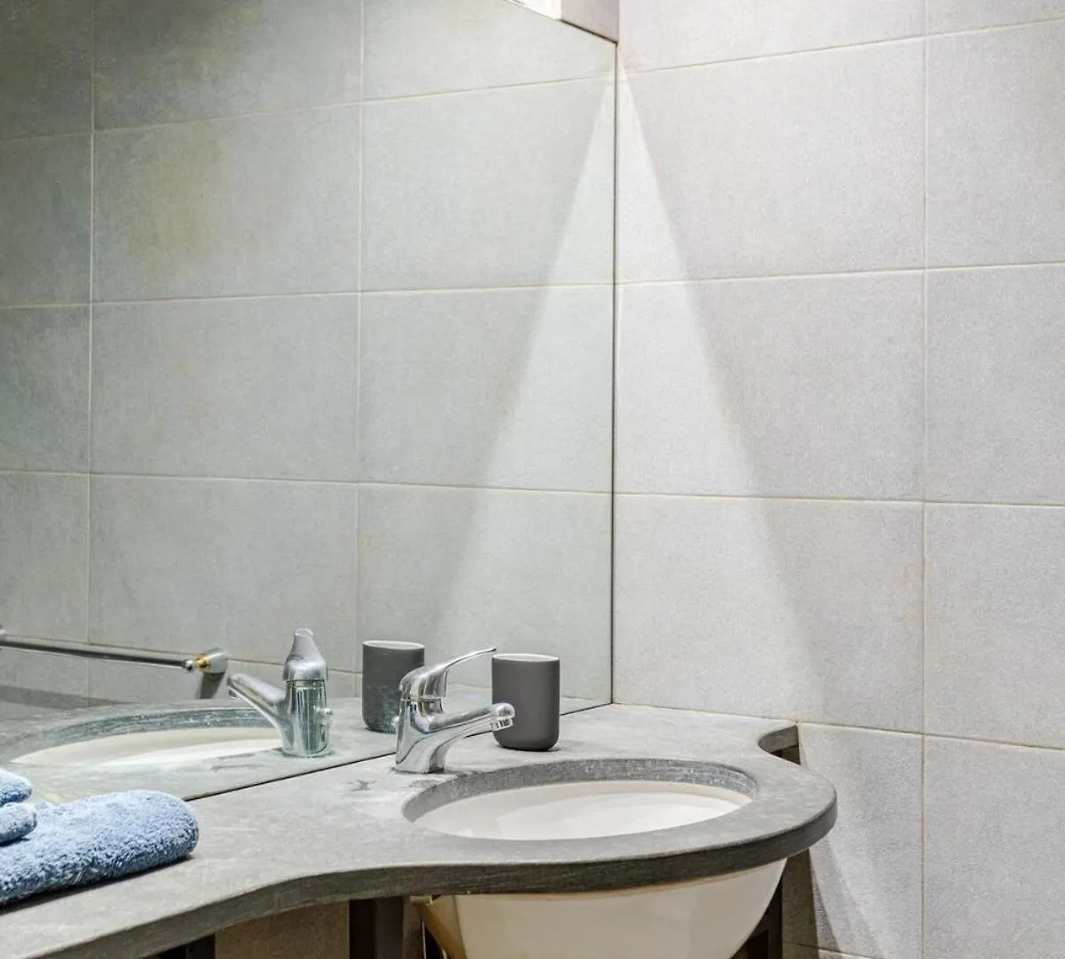 شقة Cozy Loft In The Heart Of Isola District ميلان